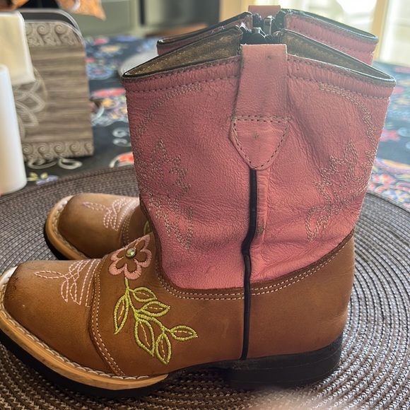 Girls boots size 14 14/12 see pictures. Carlos Boots Infant Toddler Girls - Picture 14 of 16